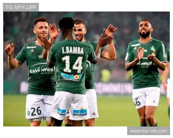 欧塞尔点球憾失,西纳约科射门被扑错失三分