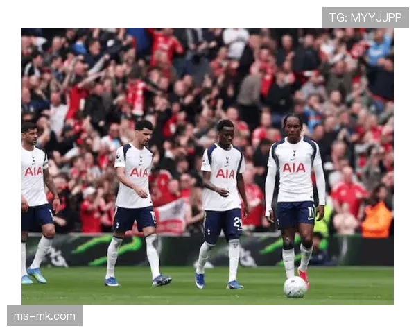 热刺2-2布莱顿，两次领先两次被追平错失跳出降级区良机